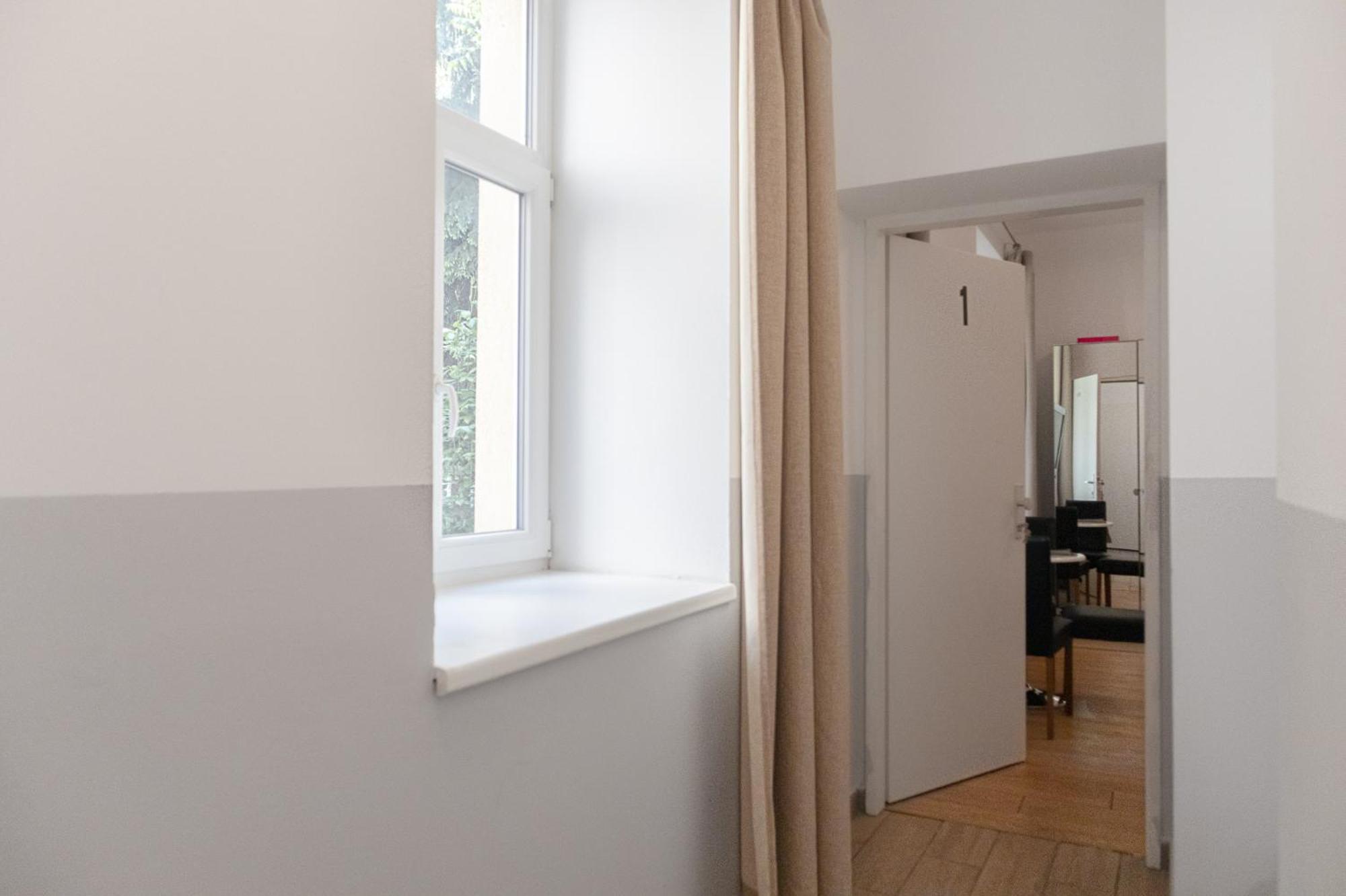 Lovely 2Br Shared Apartment, Enkplatz U3, 15Min To Center ウィーン エクステリア 写真