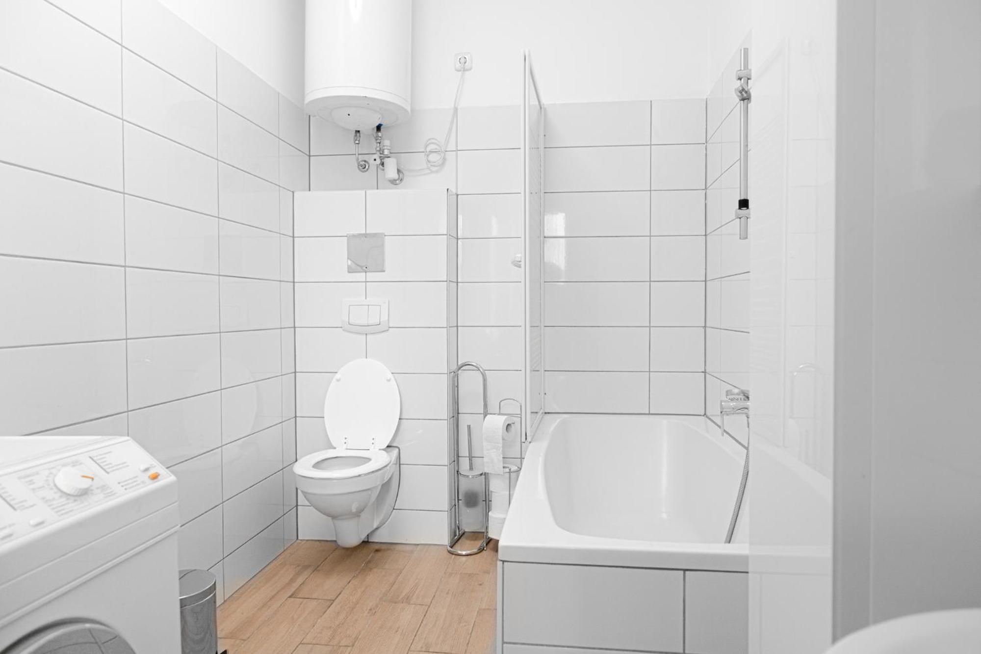Lovely 2Br Shared Apartment, Enkplatz U3, 15Min To Center ウィーン エクステリア 写真